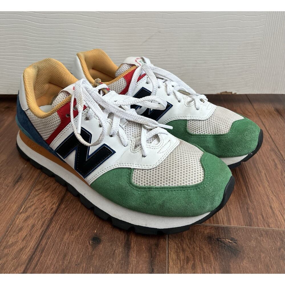 NEW BALANCE Men's 574 Rugged White Varsity Green Classic Athletic Sneakers Sz 9